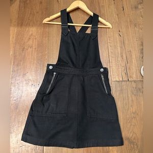 ⭐️ BDG Skirt Overall